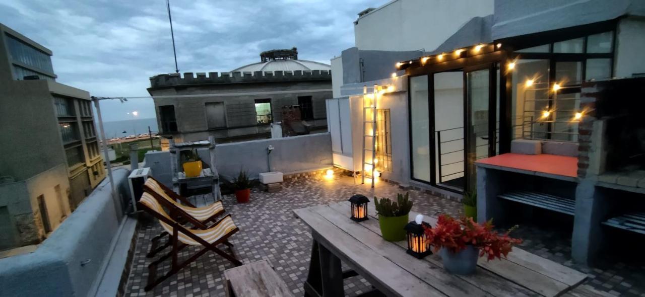 House With Large Terrace, Jacuzzi And Gated Parking For One Car Villa Montevideo Exterior foto
